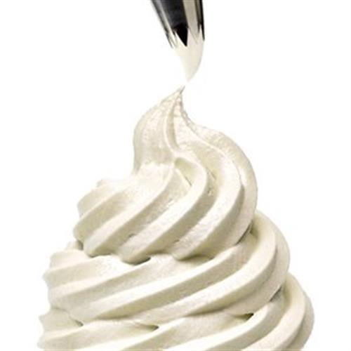 Buttercream Frosting Using Meringue Powder