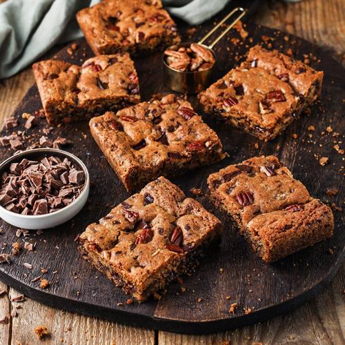 Chocolate Chunk Blondies