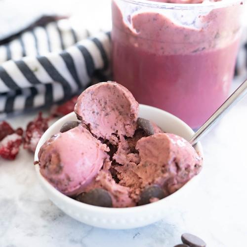 Black Raspberry Chocolate Truffle Ice Cream 